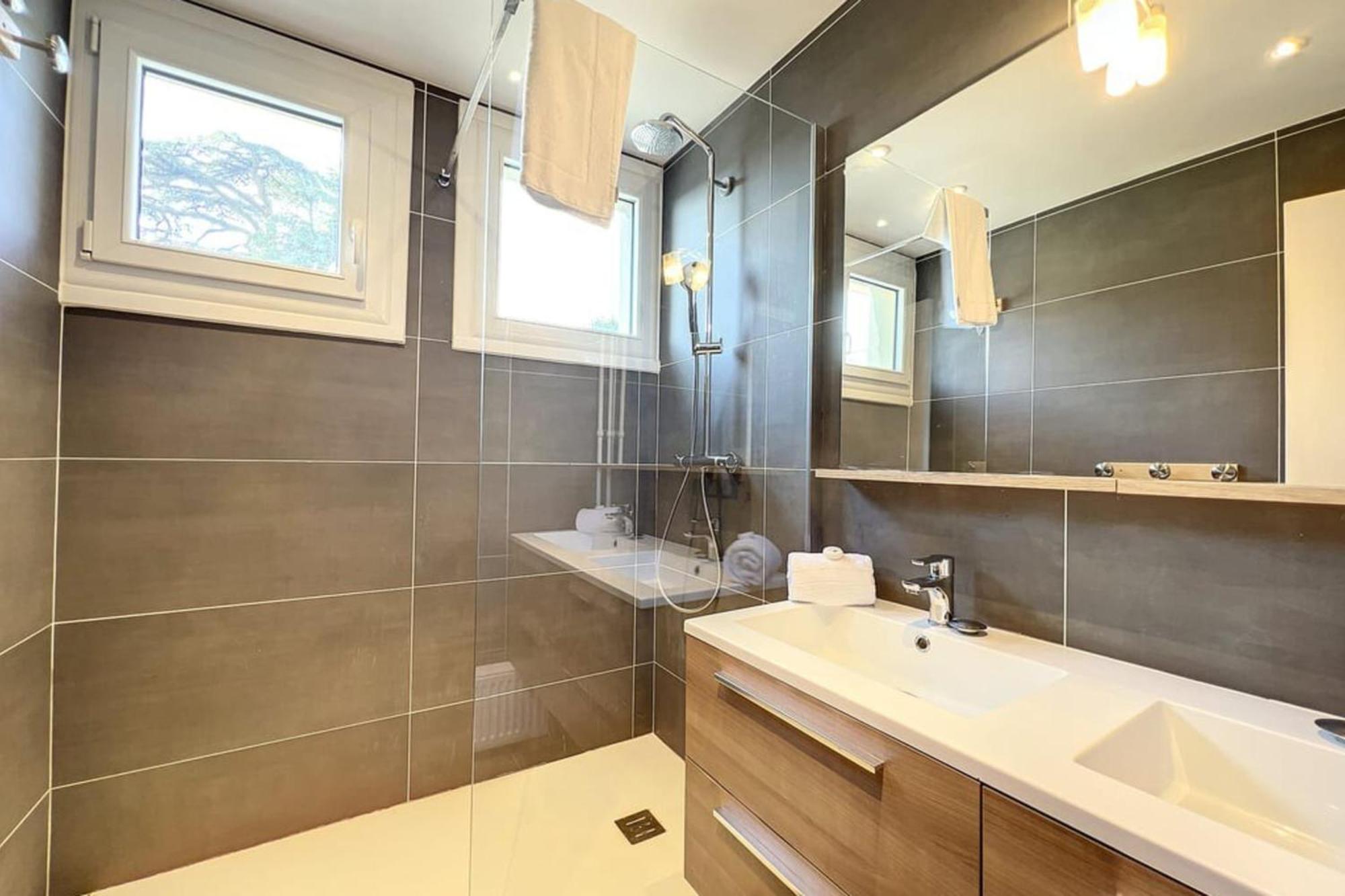 Hamac Suites - Docteur Terver - 6 People Ecully Exterior photo